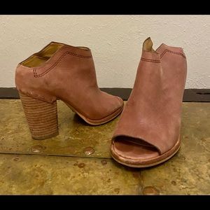 Open toe Dolce Vita dusty rose leather mules